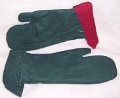 Kelly oven mitts